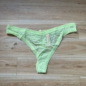 PINK Victoria Secret Leopard Lace Thong